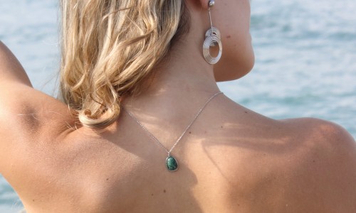 Boho Κοσμήματα: Ελευθερία, Χρώμα και Φυσική Ομορφιά